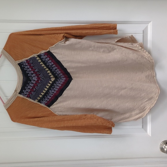 We The Free Spring Bound Crochet Raglan Top - Picture 7 of 8